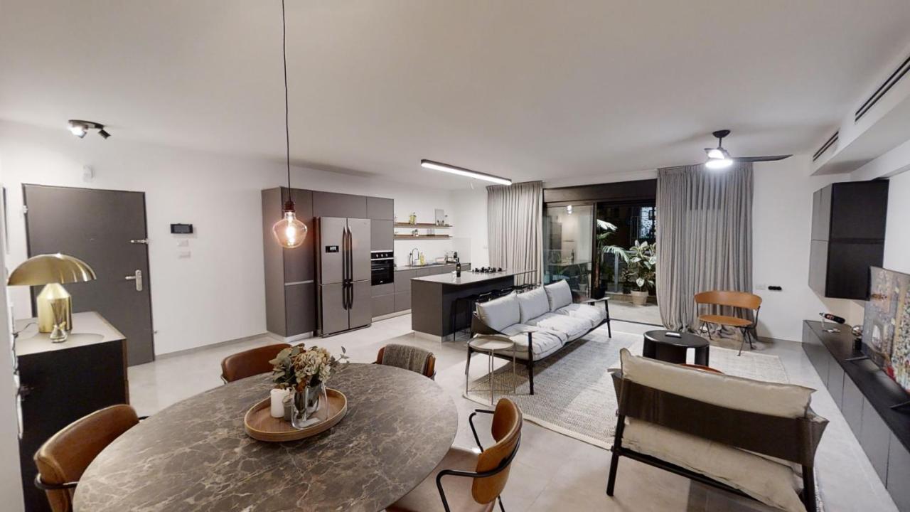 Luxury 3&4 Bedroom New Apartments - Close To The Beach & Bahai Gardens Haifa Eksteriør billede